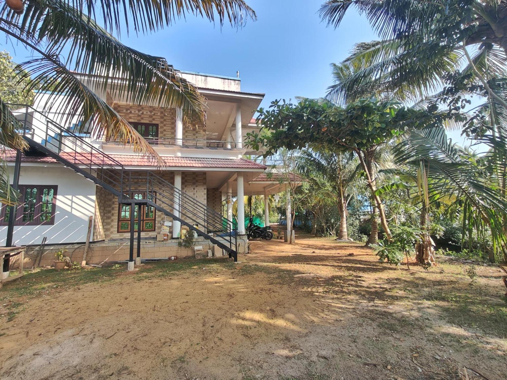 Homestay Munroe La Casa *