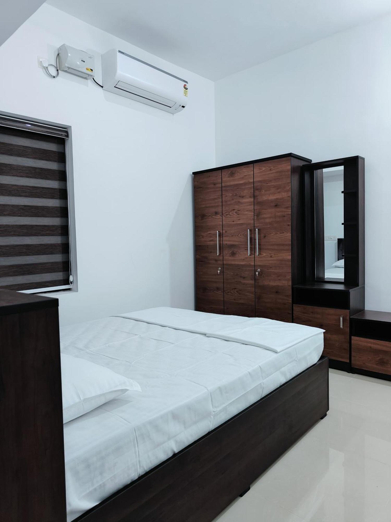 Munroe La Casa Homestay